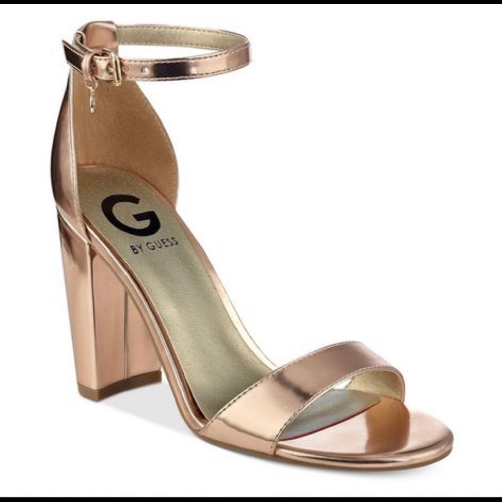 NWT ✨ G by Guess Shantel Block Heel